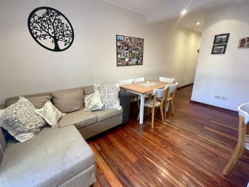 Departamento 3 ambientes flores venta por escalera