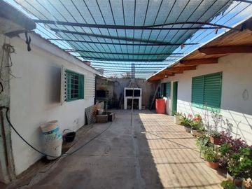 VENTA DE CASA BARRIO JUAN CARNEVALE CGT