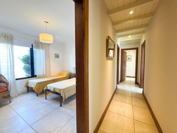 VENTA CASA QUINTA C/PILETA ZONA PARAISO TANDIL
