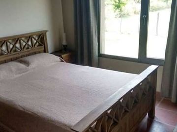 VENTA CASA QUINTA C/PILETA ZONA PARAISO TANDIL