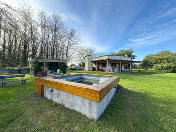 VENTA CASA QUINTA C/PILETA ZONA PARAISO TANDIL