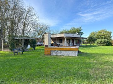VENTA CASA QUINTA C/PILETA ZONA PARAISO TANDIL