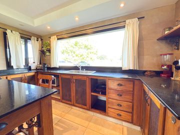 VENTA CASA QUINTA C/PILETA ZONA PARAISO TANDIL