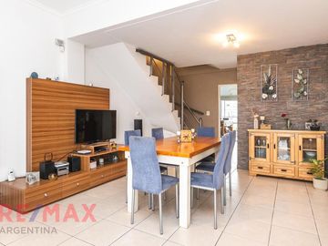 TRIPLEX EN VENTA EN RAMOS MEJIA