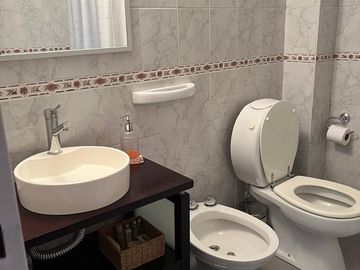 VENTA DPTO 2 AMB  PATIO EN V. URQUIZA APTO CREDITO