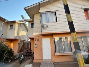 VENTA CASA EN CONDOMINIO 3HAB 1BA LA CRUZ