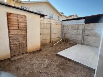 VENTA CASA EN CONDOMINIO 3HAB 1BA LA CRUZ