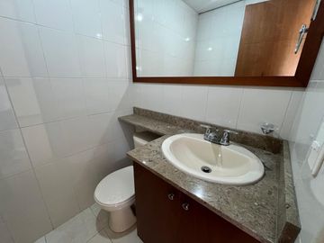 Apartamento En Venta Laureles Medellín (S)
