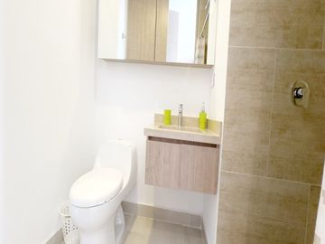 Venta De Hermoso Apartasuite En Pance