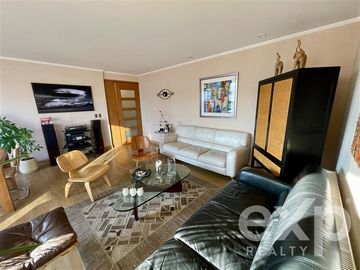 Departamento en Venta en Av. El Tranque