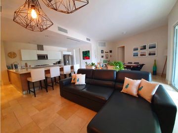Apartamento en Planta Baja en Buenaventura, Puntarenas: la mezcla perfecta de Gol y Playa