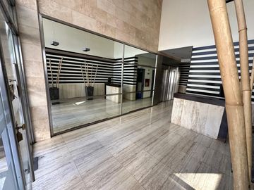 DEPARTAMENTO 2 AMBIENTES EN BARRACAS VENTA