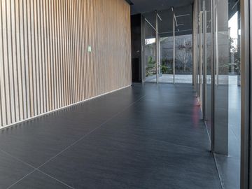 Departamento en venta en La Lucila - Vista al río y cochera
