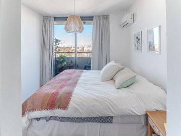Departamento en venta en La Lucila - Vista al río y cochera