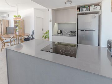 Departamento en venta en La Lucila - Vista al río y cochera