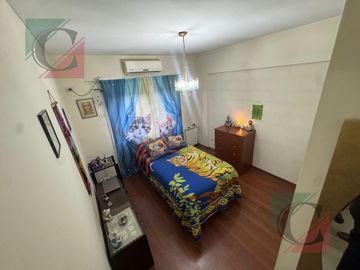 Departamento 2 ambientes con balcon