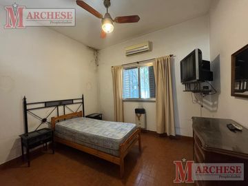 Casa 4 ambientes con independencia en Ituzaingó Norte