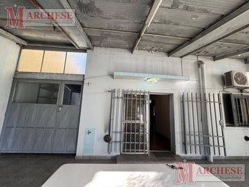 Casa 4 ambientes con independencia en Ituzaingó Norte