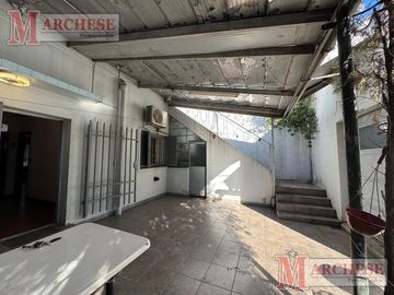 Casa 4 ambientes con independencia en Ituzaingó Norte