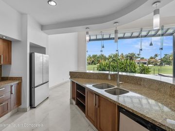 Casa de lujo en venta en El Tigre Nuevo Vallarta con vista al golf