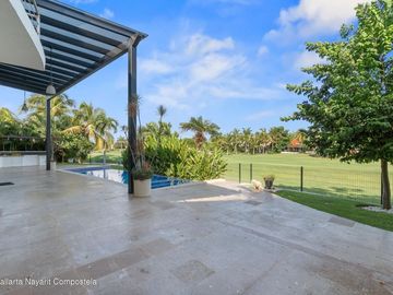 Casa de lujo en venta en El Tigre Nuevo Vallarta con vista al golf