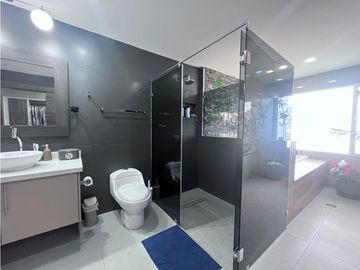 Sangolqui, Casa en Venta, 250m2, 3 Habitaciones