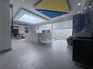 Sangolqui, Casa en Venta, 250m2, 3 Habitaciones