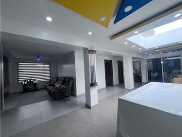 Sangolqui, Casa en Venta, 250m2, 3 Habitaciones