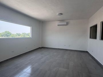 Bodega en Preventa en Parque en Apodaca