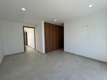 VENTA DE CASA NUEVA EN LA ANTIGUA CEMENTERA 5 RECAMARAS (SOTANO)