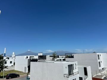 VENTA DE CASA NUEVA EN LA ANTIGUA CEMENTERA 5 RECAMARAS (SOTANO)