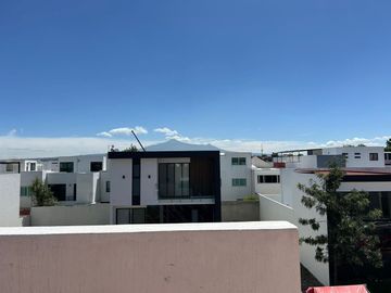 VENTA DE CASA NUEVA EN LA ANTIGUA CEMENTERA 5 RECAMARAS (SOTANO)