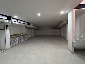 VENTA DE CASA NUEVA EN LA ANTIGUA CEMENTERA 5 RECAMARAS (SOTANO)