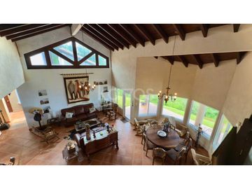 Venta de Propiedad en Altos del María | Casa + 42,000 m² ¡OPORTUNIDAD!