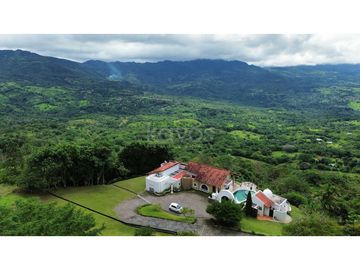 Venta de Propiedad en Altos del María | Casa + 42,000 m² ¡OPORTUNIDAD!