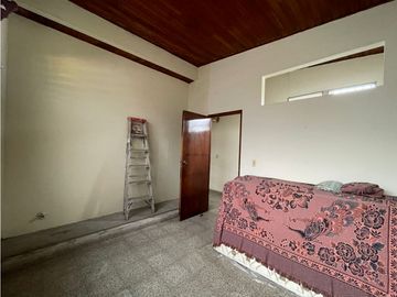 Venta de Casa de esquina en Penonomé, Calle Damián Carles.