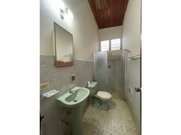 Venta de Casa de esquina en Penonomé, Calle Damián Carles.