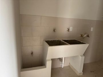 TRANSISTMICA / CENTRAL PARK / 175M / 2 HABITACIONES / FRENTE AL METRO