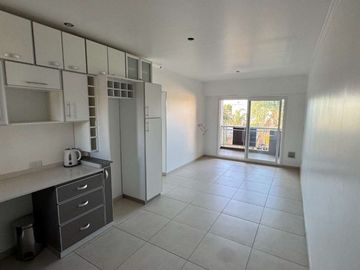 DEPARTAMENTO VENTA TRES AMB, COCHERA RAMOS MEJIA