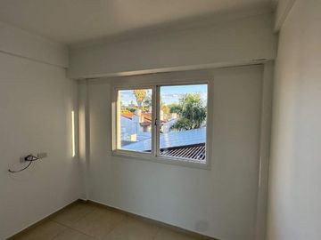 DEPARTAMENTO VENTA TRES AMB, COCHERA RAMOS MEJIA