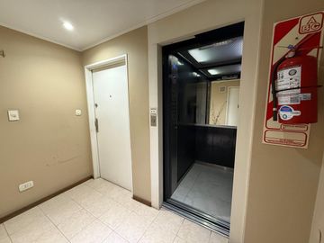 VENTA SEMIPISO 2 AMB- DEVOTO C/BALCON LUMINOSO!