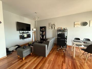 VENTA SEMIPISO 2 AMB- DEVOTO C/BALCON LUMINOSO!