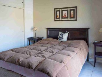 Venta departamento dos amb. con cochera San Isidro