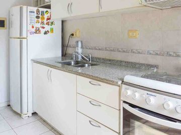 Venta departamento dos amb. con cochera San Isidro