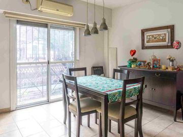 Venta departamento dos amb. con cochera San Isidro