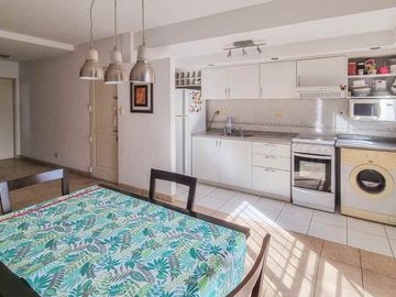 Venta departamento dos amb. con cochera San Isidro