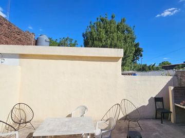 VENTA CASA 5 AMBIENTES RAMOS MEJIA LOTE PROPIO
