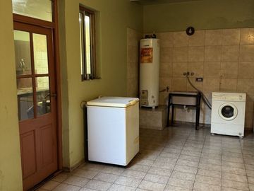 VENTA PH  5 AMB FLORES S/EXPENSAS PATIO Y TERRAZA