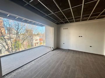 DEPTO 4 AMB NUEVO-BALCON-COCHERA-PARRILLA-LANUS