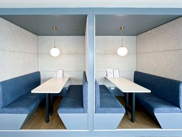 All-inclusive access to professional office space for 1 person in Regus PBCom Tower